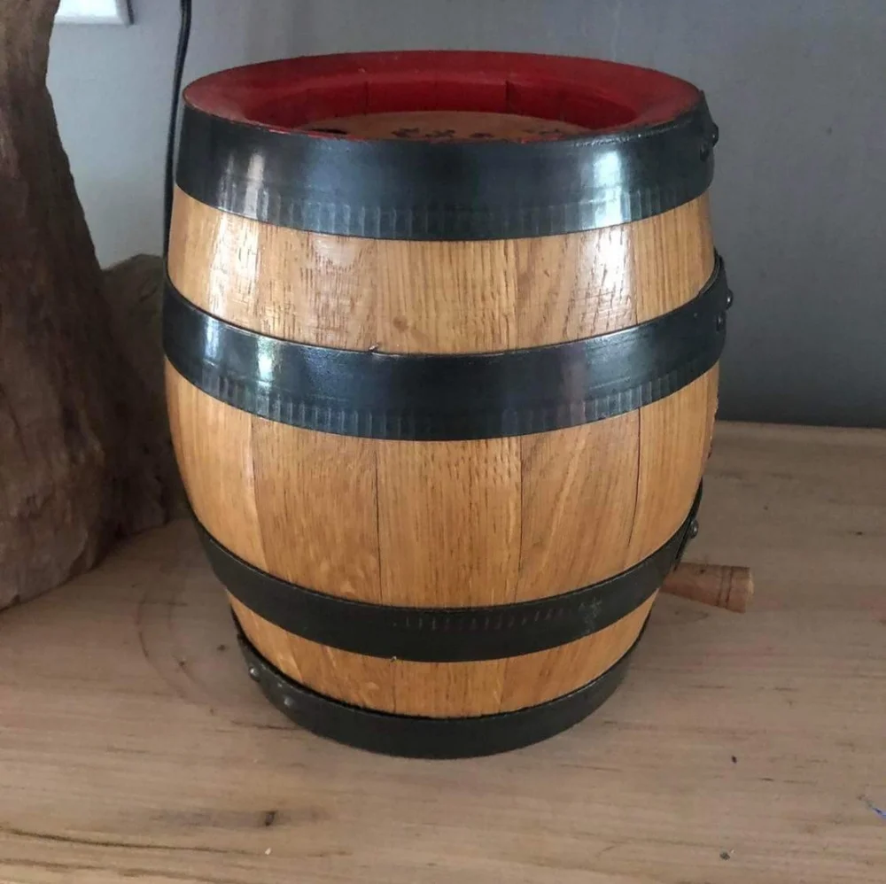 🛢️Vintage German Lowenbrau Wooden Beer Barrel Munich Germany - Picture 1 of 5